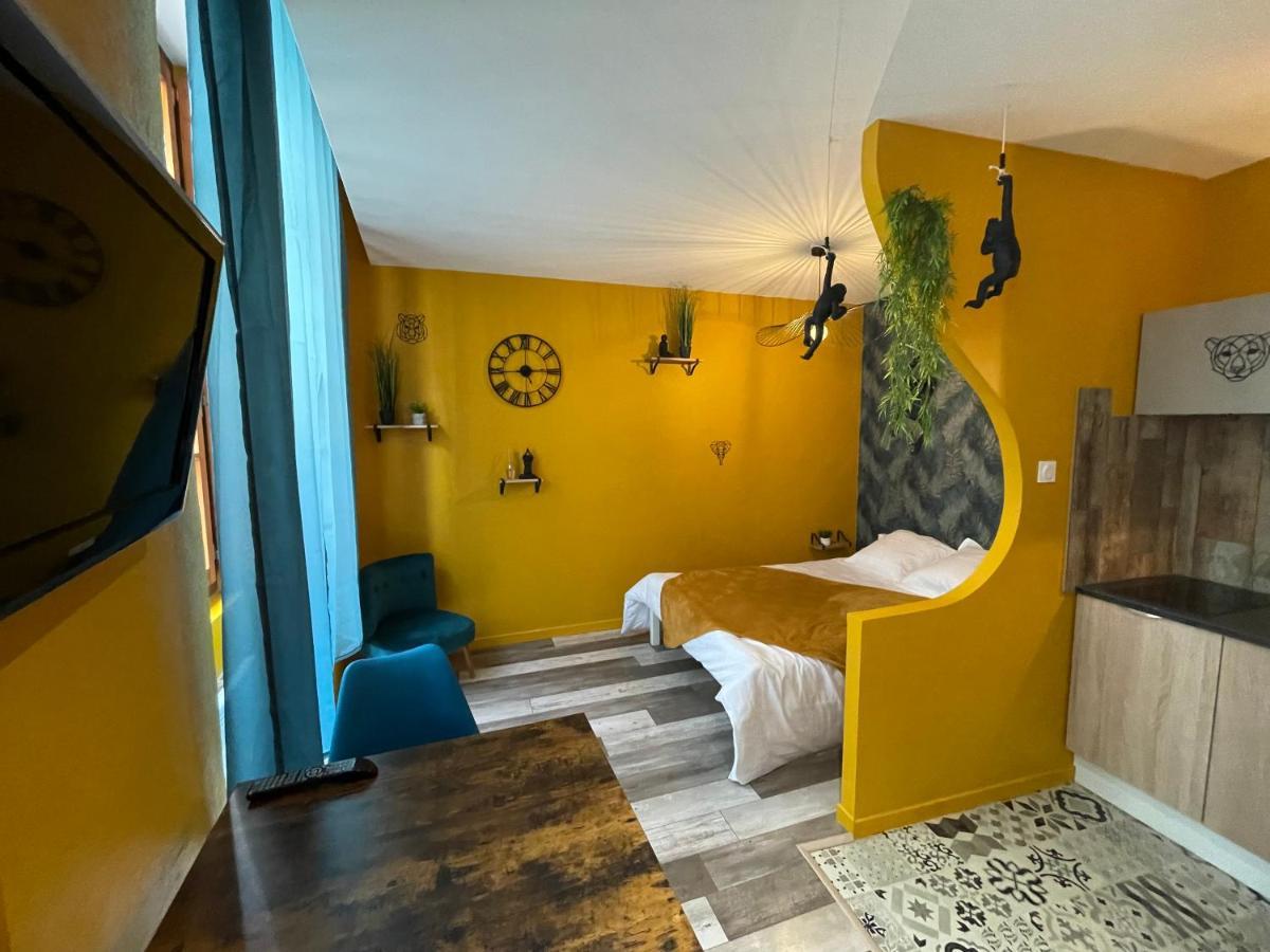 Jungle Room Romans-sur-Isère Eksteriør bilde
