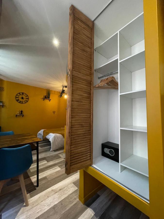 Jungle Room Romans-sur-Isère Eksteriør bilde