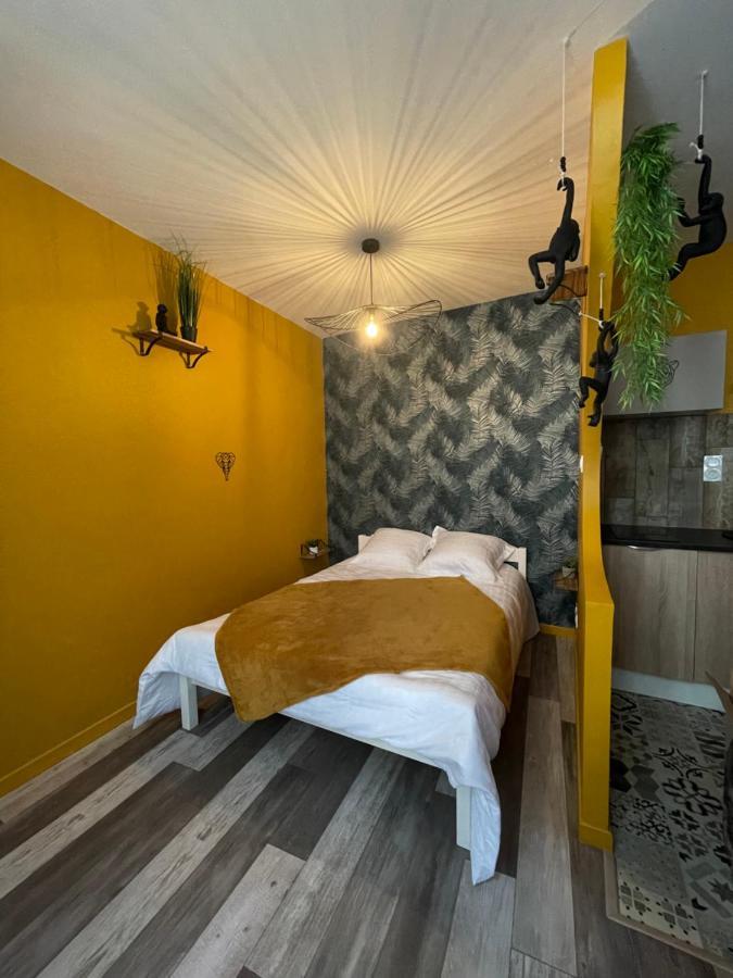 Jungle Room Romans-sur-Isère Eksteriør bilde
