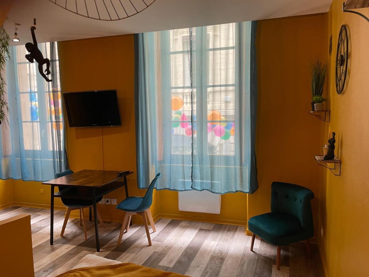 Jungle Room Romans-sur-Isère Eksteriør bilde